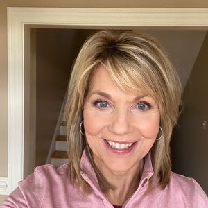 Meet your Posher, Liz